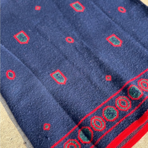 Pendleton Cardigan Women’s 2XL vintage Wool Knit Blue Red Geometric USA Made - Picture 4 of 7